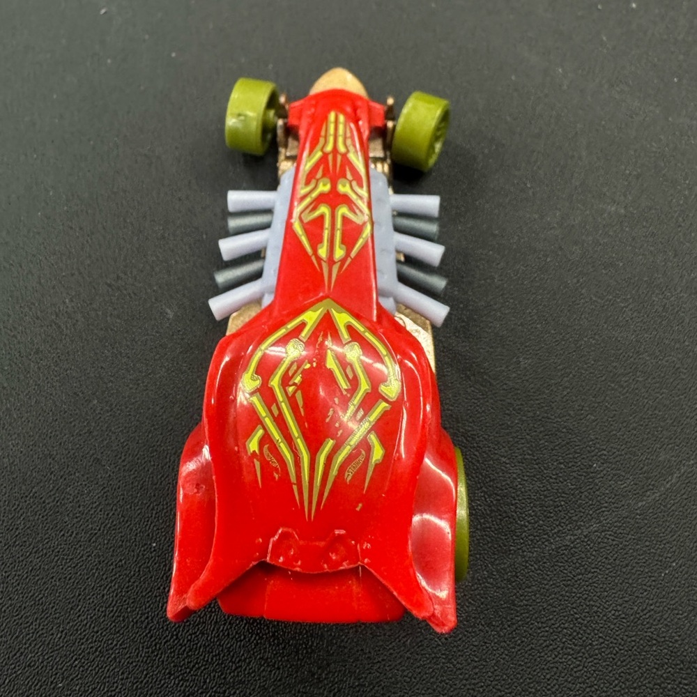 2021 Hot Wheels Street Beast 5 pack Loose‎ RATICAL RACER (Red)